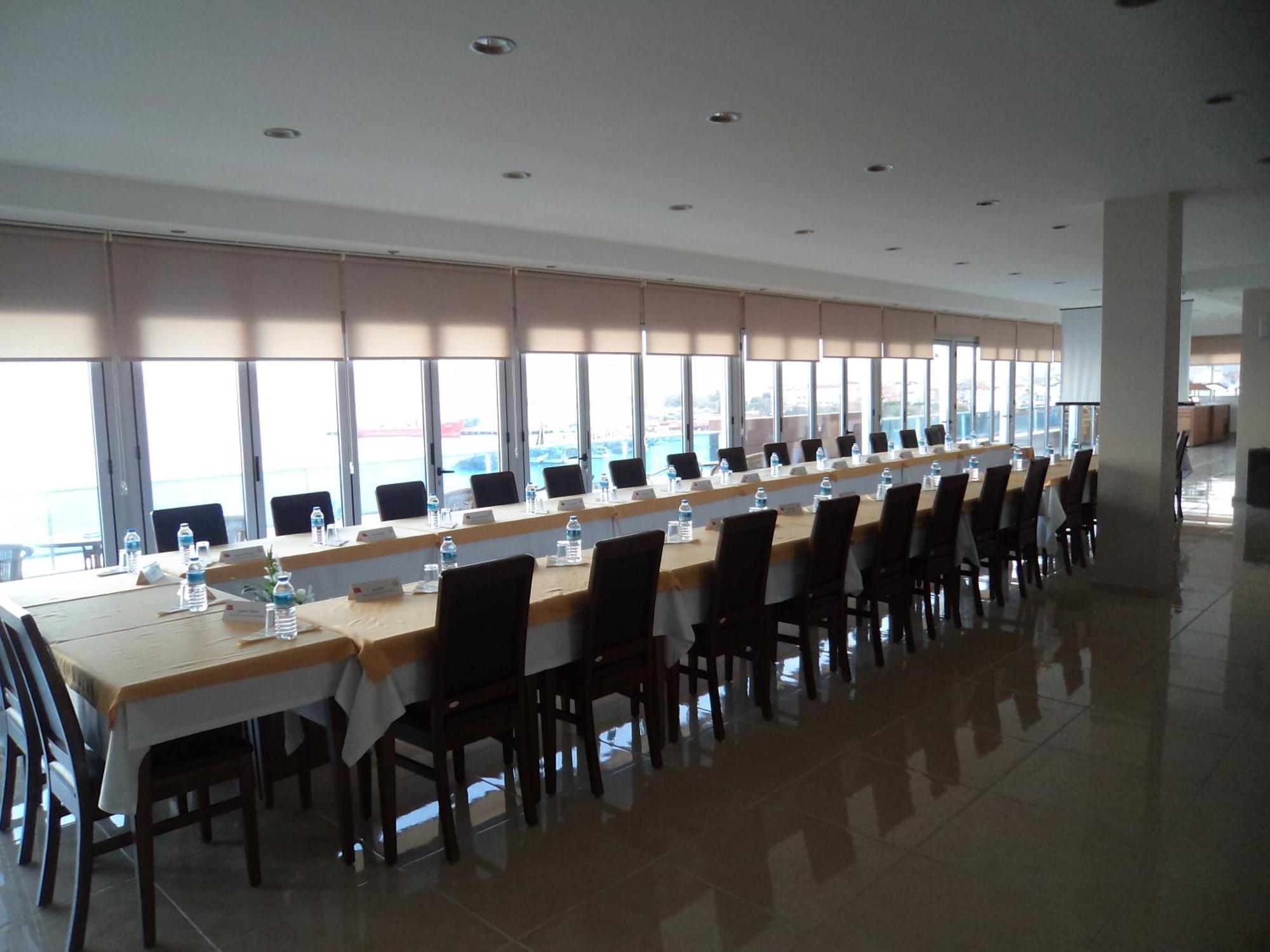 Perla Hotel Dikili Buitenkant foto