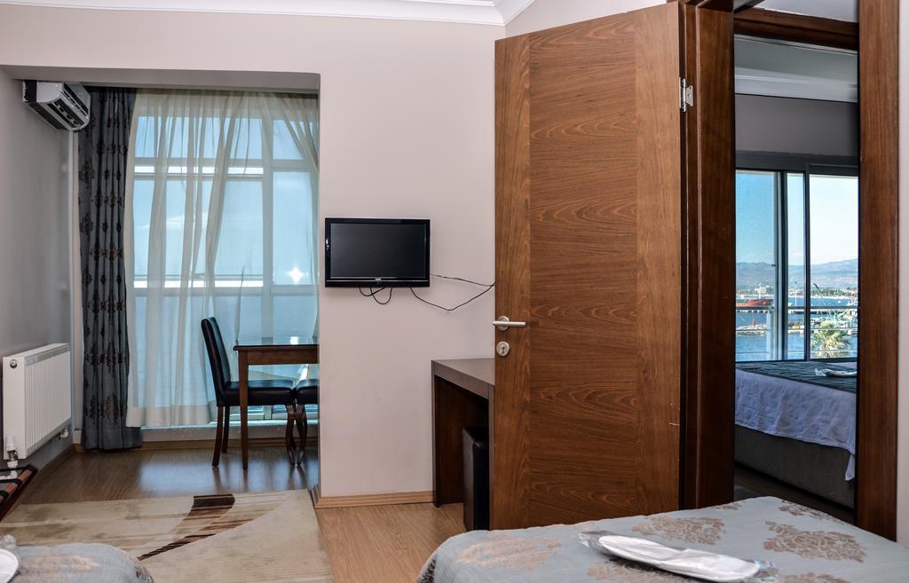 Perla Hotel Dikili Buitenkant foto
