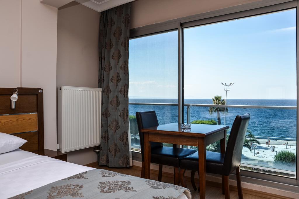 Perla Hotel Dikili Buitenkant foto